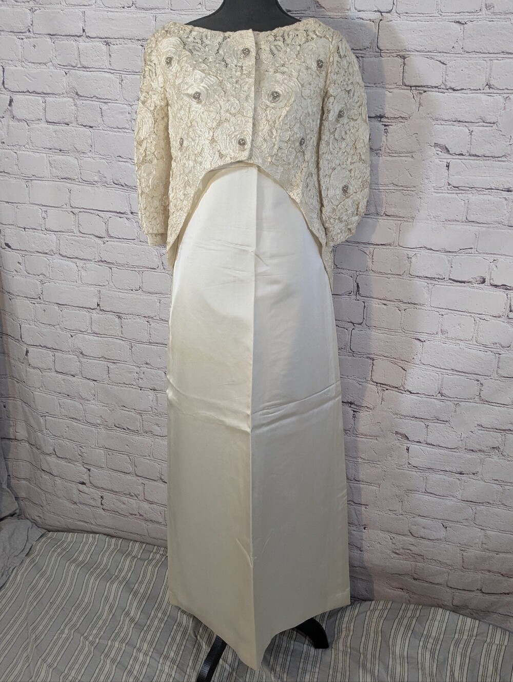 Gorgeous Vintage Cream Dress With Jacket